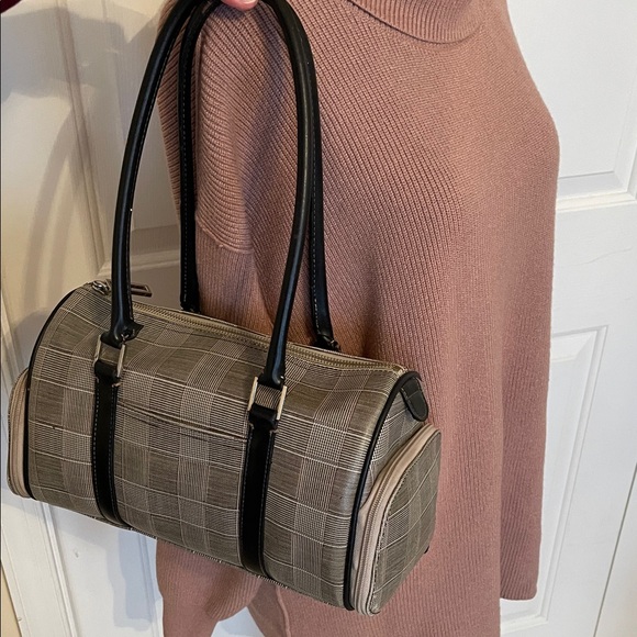 Liz Claiborne Handbags - Liz Claiborne Barrel Style Plaid Shoulder Bag - Black and Gray